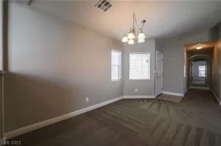 Photo #6: 2286063 Listing