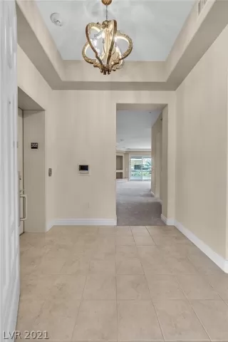 Photo #2: 2286071 Listing