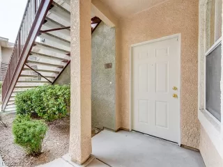 Photo #3: 2286087 Listing 