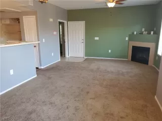 Photo #5: 2286098 Listing 