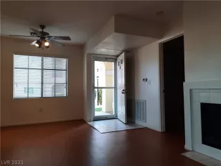 Photo #2: 2286113 Listing 