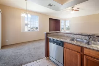 Photo #5: 2286147 Listing 