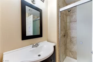 Photo #4: 2286158 Listing 