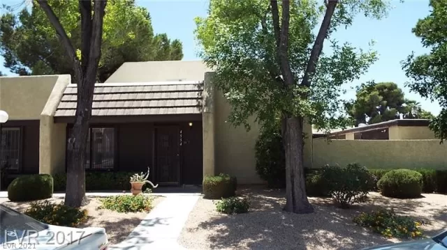 MLS: 2286162 Condo For Sale