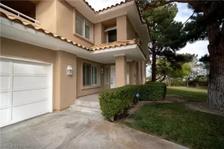 Photo #4: 2286250 Listing