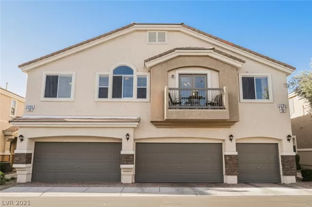 MLS: 2286281 Condo For Sale