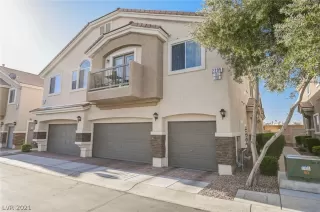 Photo #1: 2286281 Listing