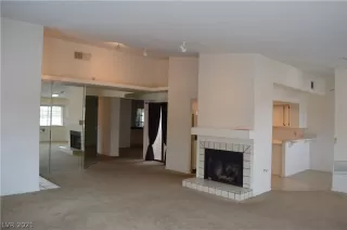 Photo #5: 2286285 Listing 