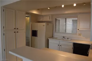 Photo #6: 2286285 Listing 