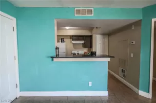 Photo #5: 2286290 Listing 