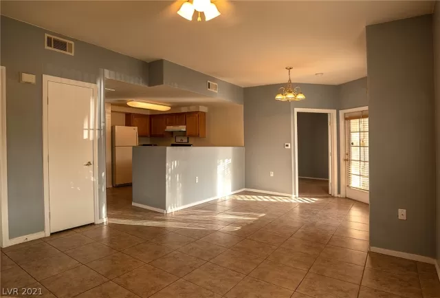 MLS: 2286374 Condo For Sale