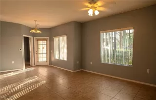 Photo #1: 2286374 Listing