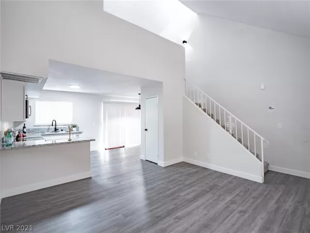 MLS: 2286389 Condo For Sale