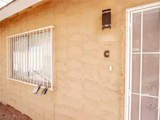 Photo #4: 2286389 Listing 