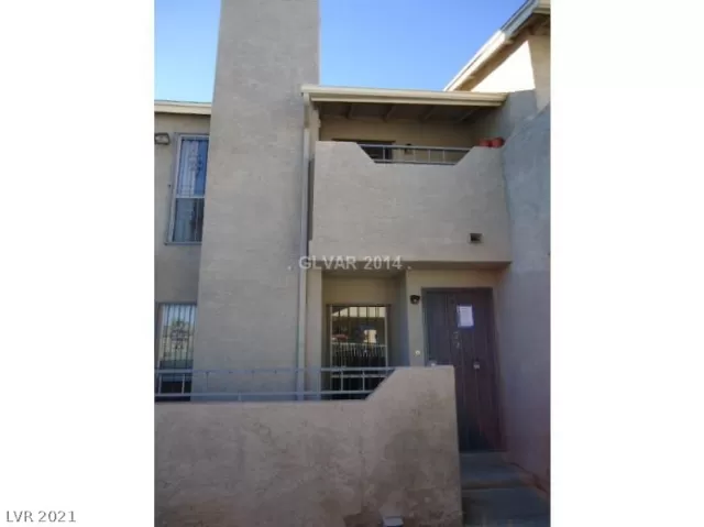 MLS: 2286432 Condo For Sale