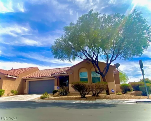 MLS: 2286445 Condo For Sale