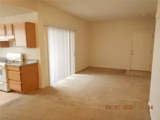 Photo #3: 2286458 Listing 