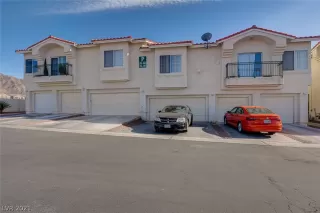 Photo #1: 2286693 Listing 