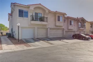 Photo #2: 2286693 Listing 