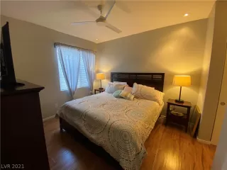 Photo #4: 2286725 Listing 