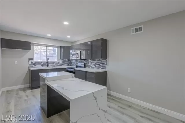 MLS: 2286752 Condo For Sale