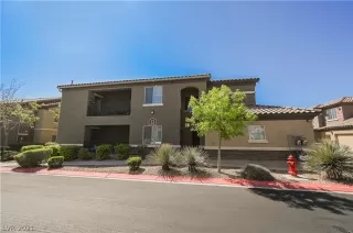 Photo #1: 2286766 Listing