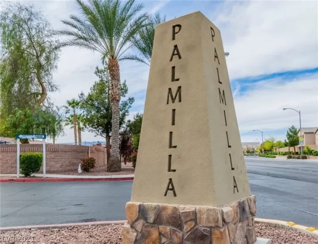 MLS: 2286778 Condo For Sale