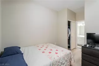 Photo #4: 2286778 Listing 