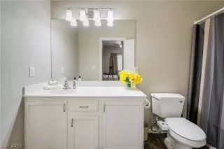 Photo #5: 2286778 Listing 