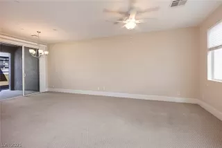 Photo #4: 2286854 Listing