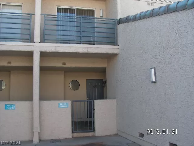 MLS: 2286916 Condo For Sale