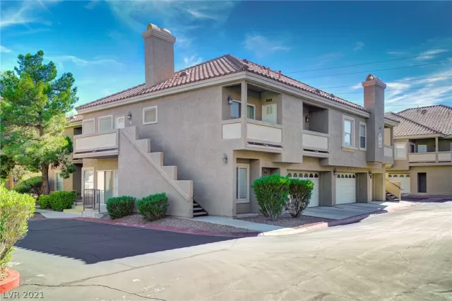 MLS: 2286926 Condo For Sale