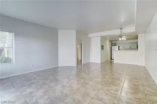 Photo #2: 2286926 Listing 