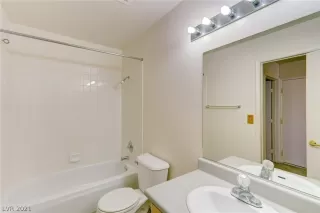 Photo #6: 2286926 Listing 