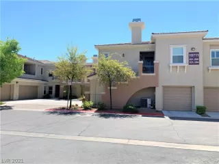 Photo #6: 2286994 Listing