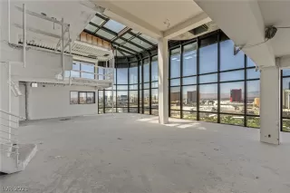 Photo #3: 2287111 Listing