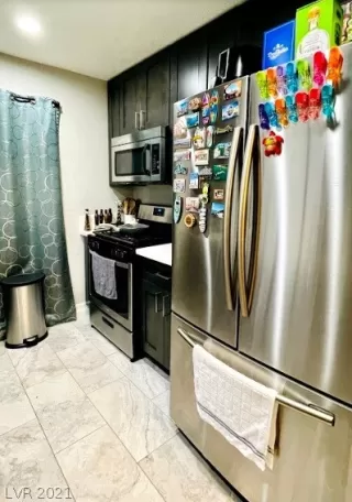 Photo #4: 2287136 Listing