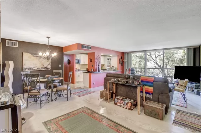 MLS: 2287145 Condo For Sale