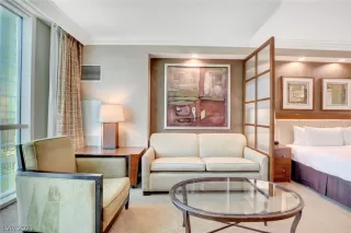 Photo #3: 2287147 Listing