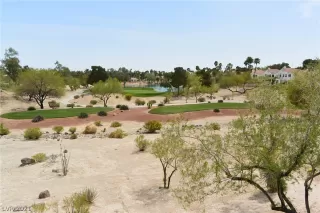 Photo #2: 2287165 Listing 