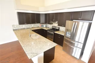 Photo #3: 2287165 Listing 