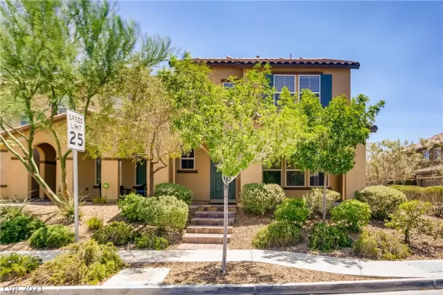 MLS: 2287172 Condo For Sale