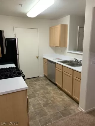 Photo #2: 2287226 Listing 