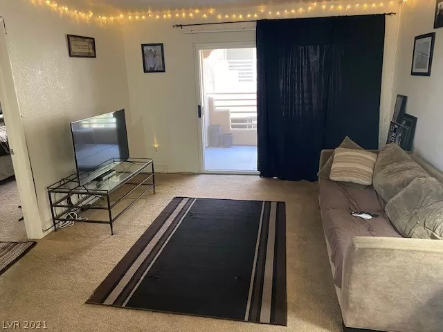 MLS: 2287261 Condo For Sale