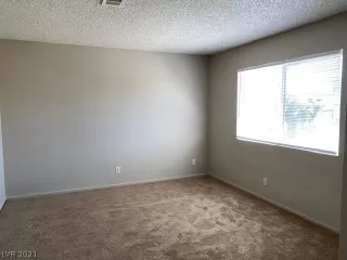 Photo #4: 2287280 Listing 