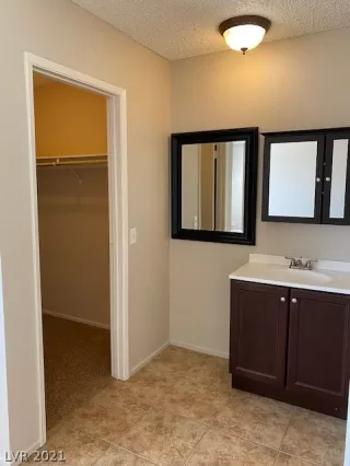 Photo #6: 2287280 Listing 