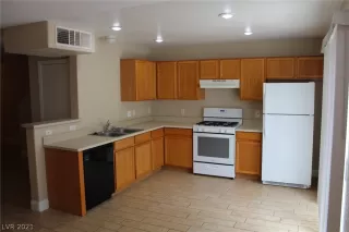 Photo #6: 2287282 Listing 