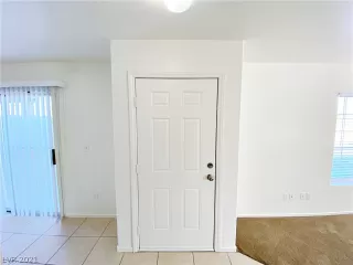 Photo #3: 2287339 Listing 