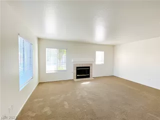 Photo #4: 2287339 Listing 