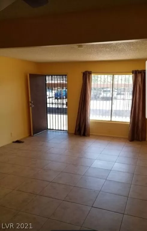 MLS: 2287345 Condo For Sale